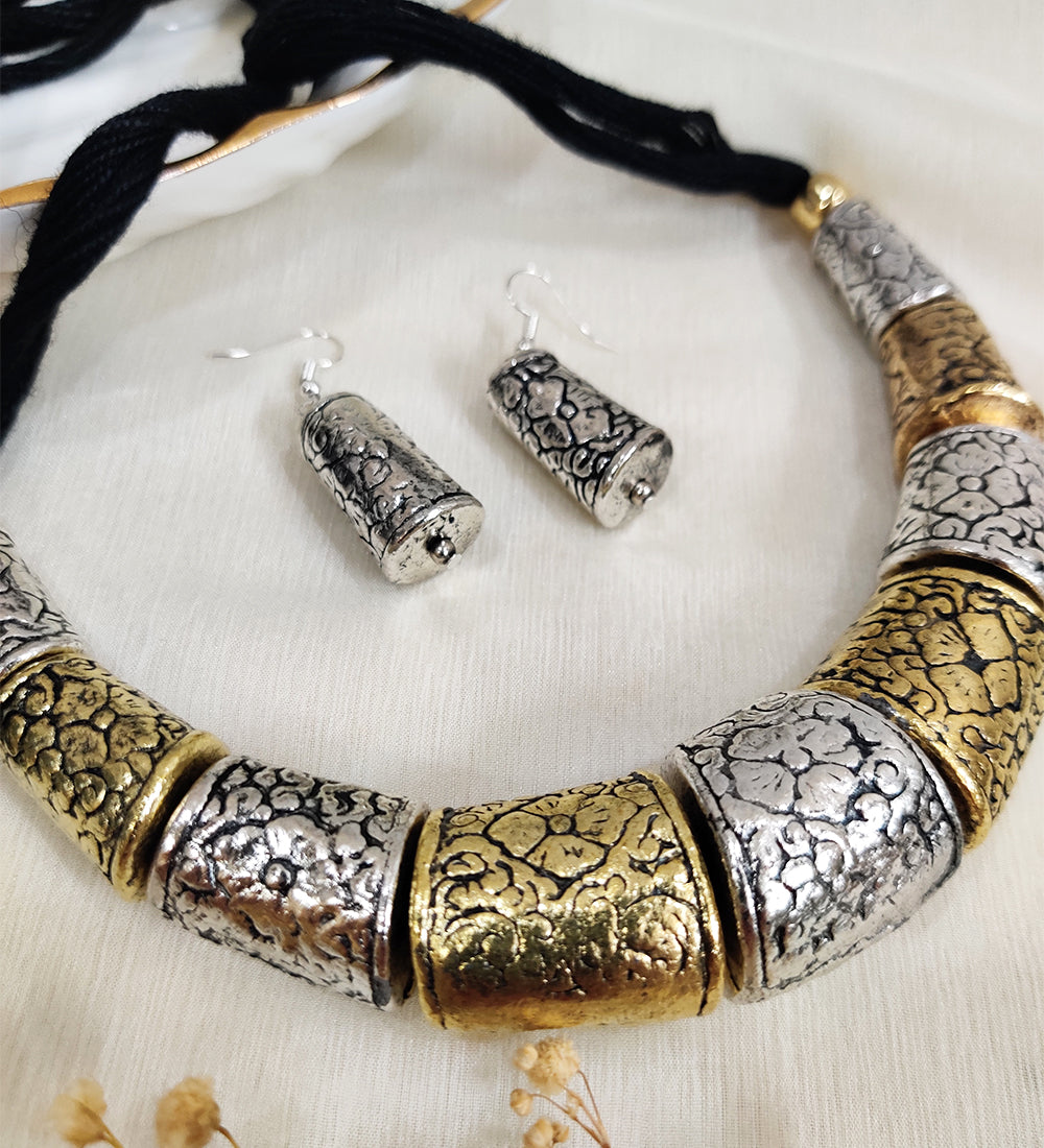 Dual Tone Hasli Adjustable Necklace Set with Earrings