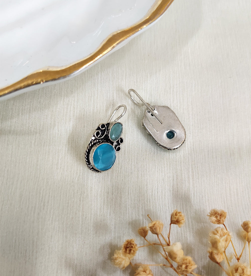 Monalisa Stone Hook Earring