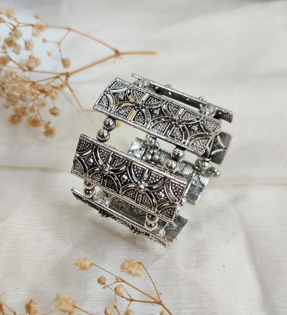 Silver Oxidised Adjustable Kada