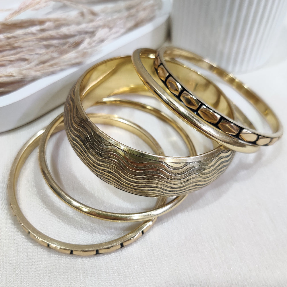 Antique Gold Wave Design Bangles Set
