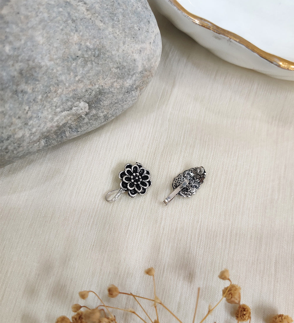 Oxidised Non piercing Pressing Clip Nose Pin(Set of 2)