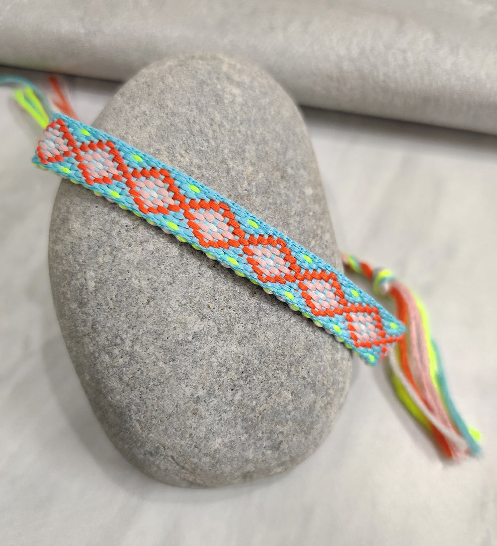 Adjustable Thread Bracelet