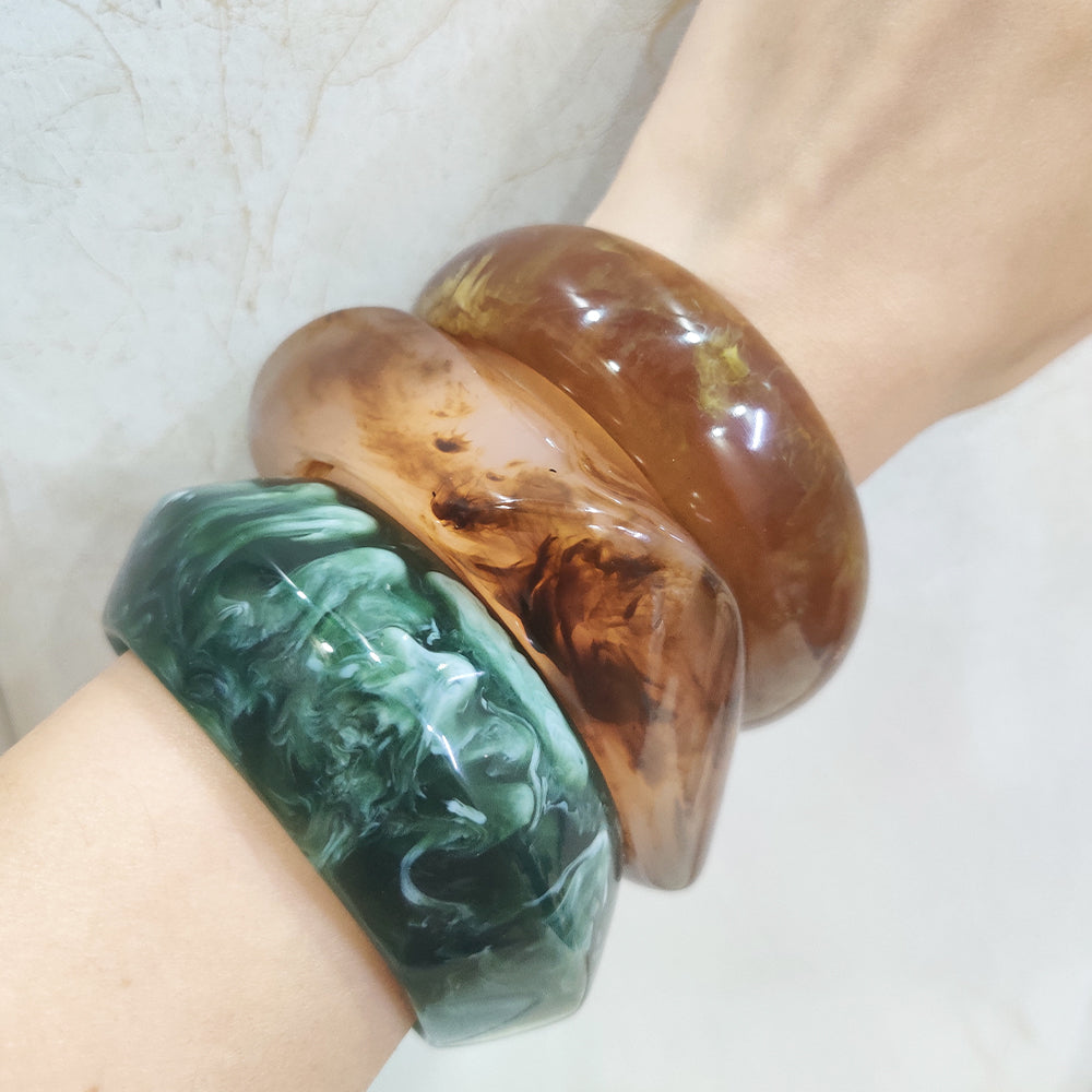 Oversized Acrylic Bracelet Trio – Natural Marble Finish