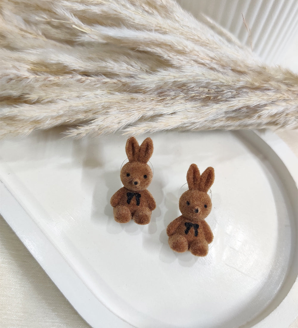 Bunny Shaped Stud Earrings