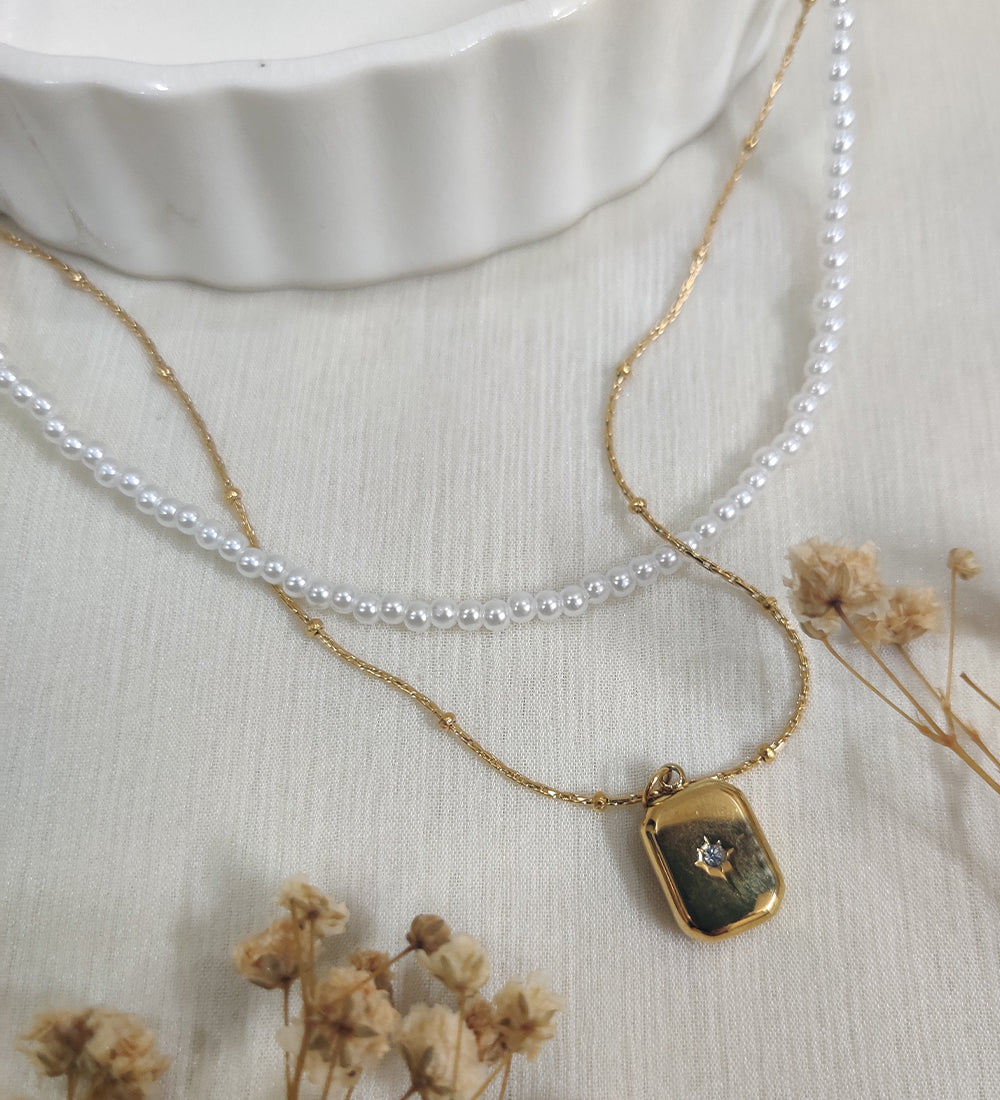 Pearl and Gold Double Layered Pendent Chain