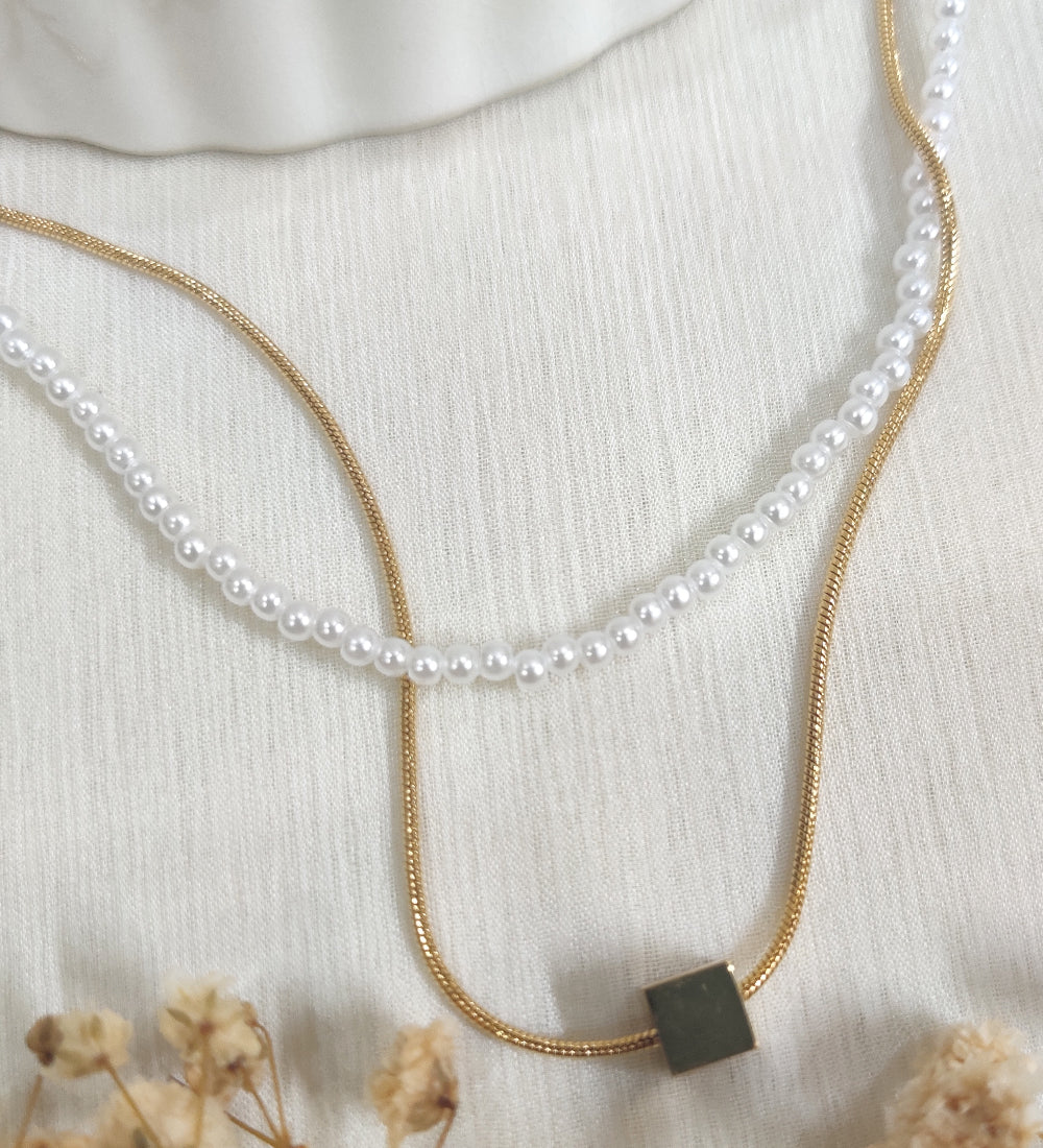 Pearl Gold Plated Double Layered Square Pendent Chain