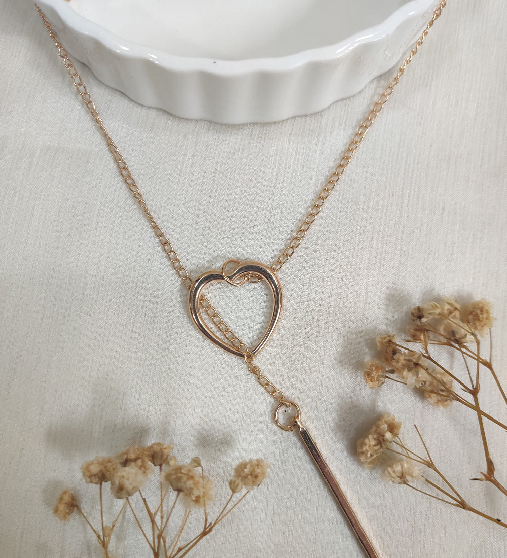 Single Layered Heart Pendent Necklace
