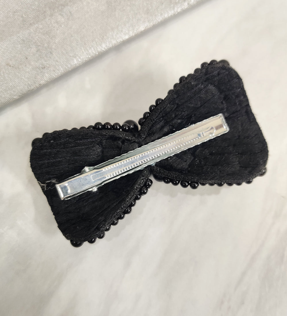 Black Bow Clip