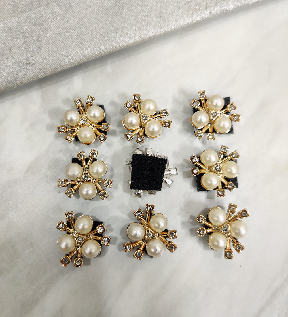 Golden Flower with Rhinestones and Pearls Velcro Stickon