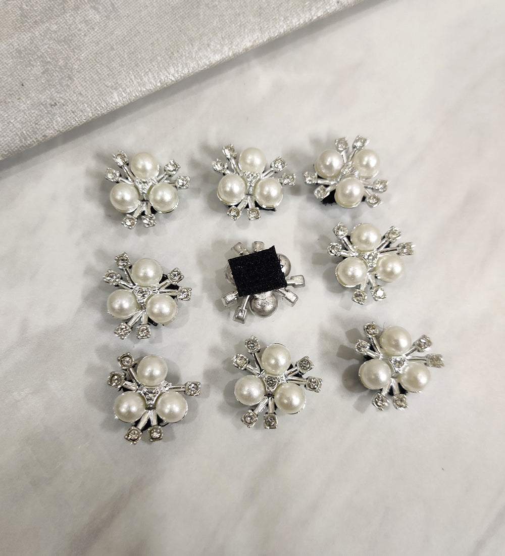 Silver Flower with Rhinestones and Pearls Velcro Stickon