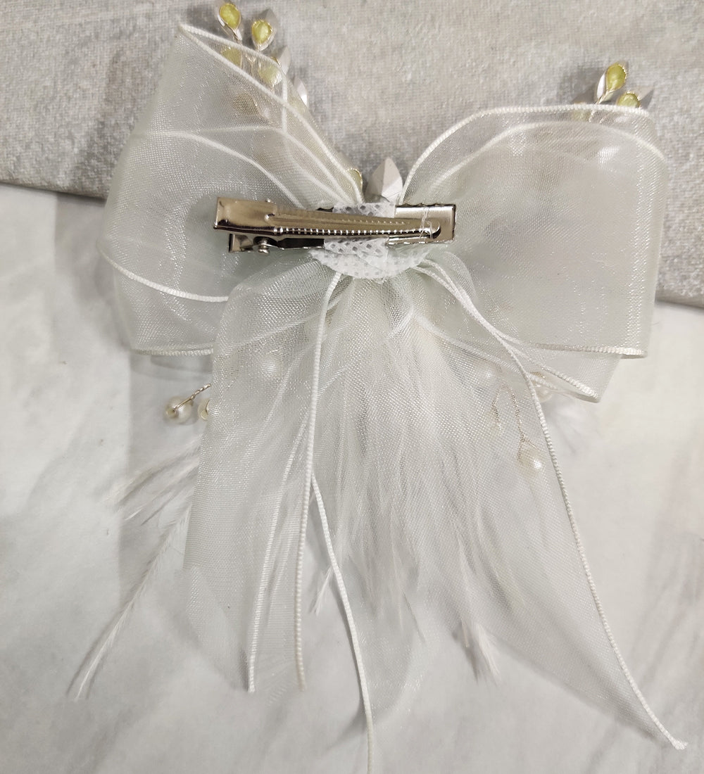 White Net and Feather Bow Hair Clip