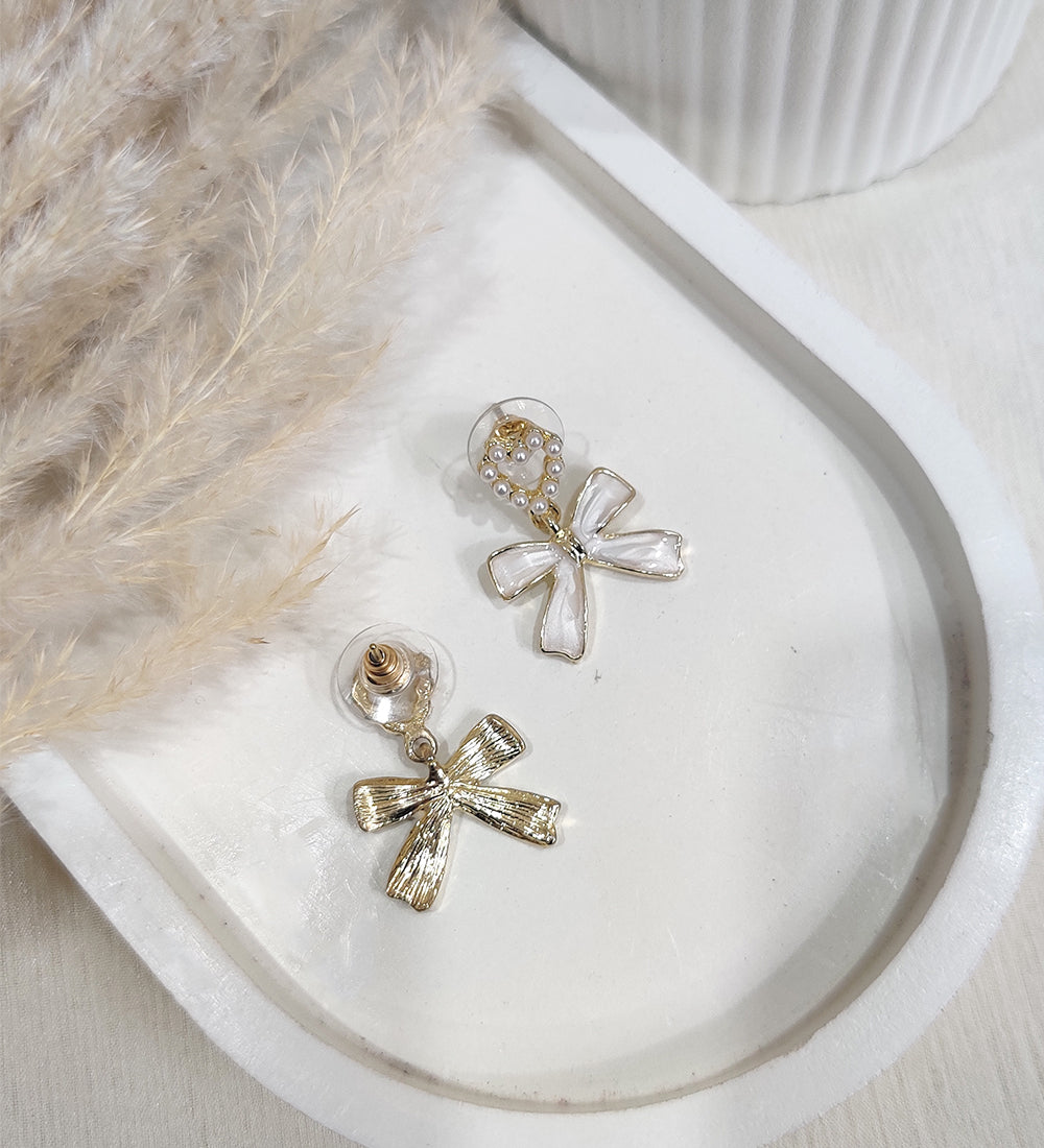 Pearl Heart Bow Eattings