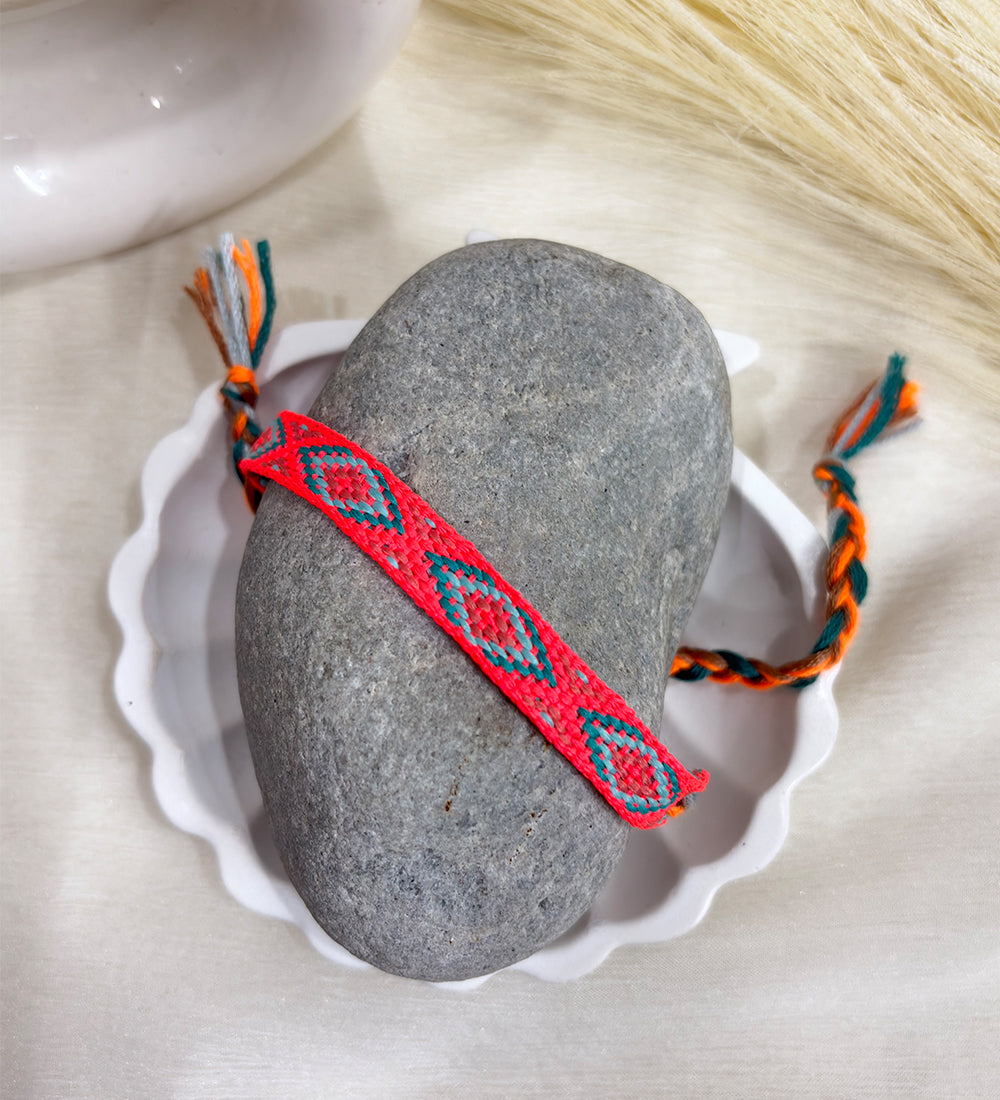 Adjustable Thread Bracelet