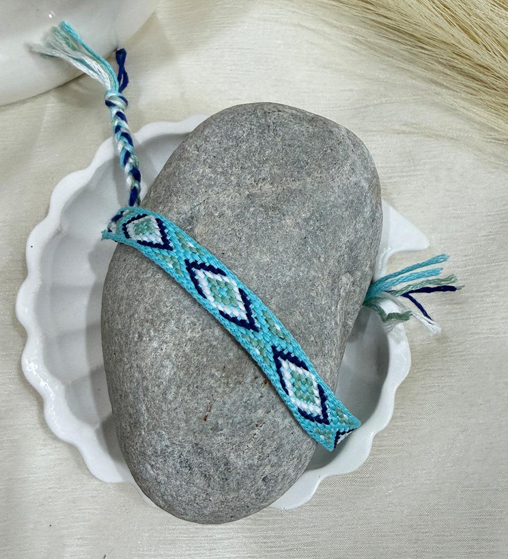 Adjustable Thread Bracelet