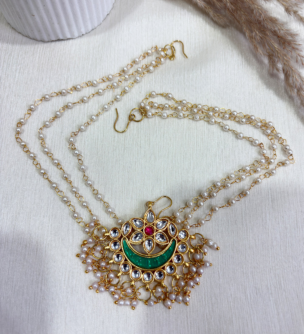Emerald Crescent Pearl