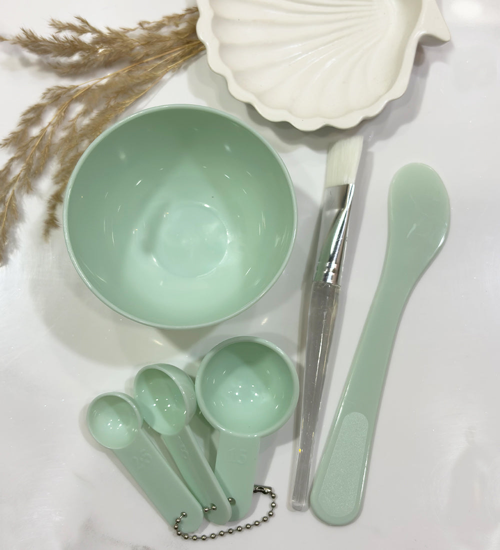 DIY Facial Mask Mixing Kit (6-in-1 Skincare Set)