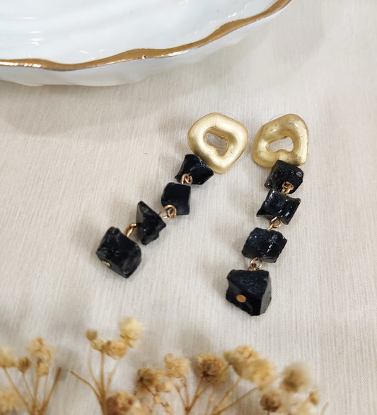 Black Gemstone Crystal Stone Dangle Earrings