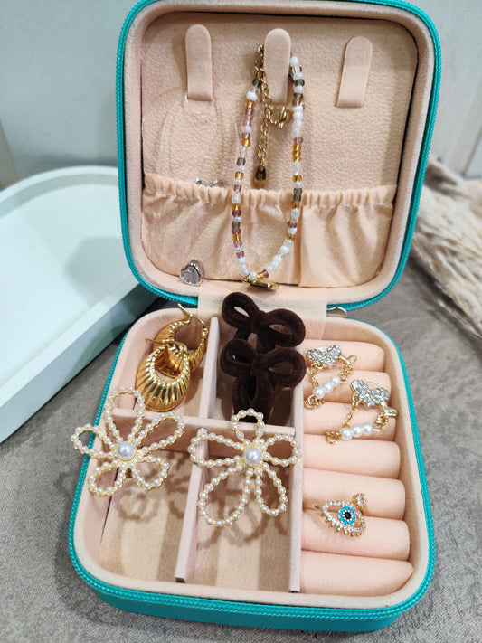 Radiant You – Mini Jewellery Vault