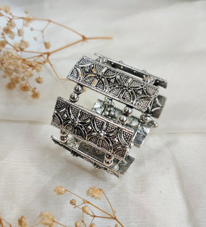Silver Oxidised Adjustable Kada