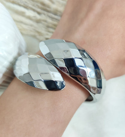 Silver Twist Bracelet