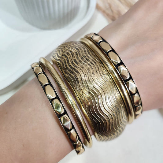 Antique Gold Wave Design Bangles Set