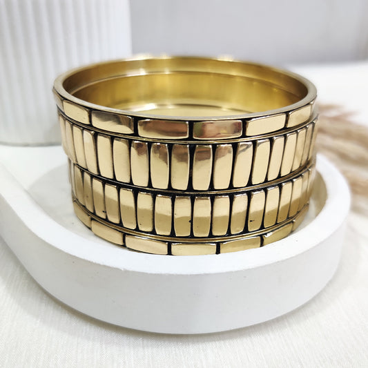 Modern Gold Block Design Bangle Stack