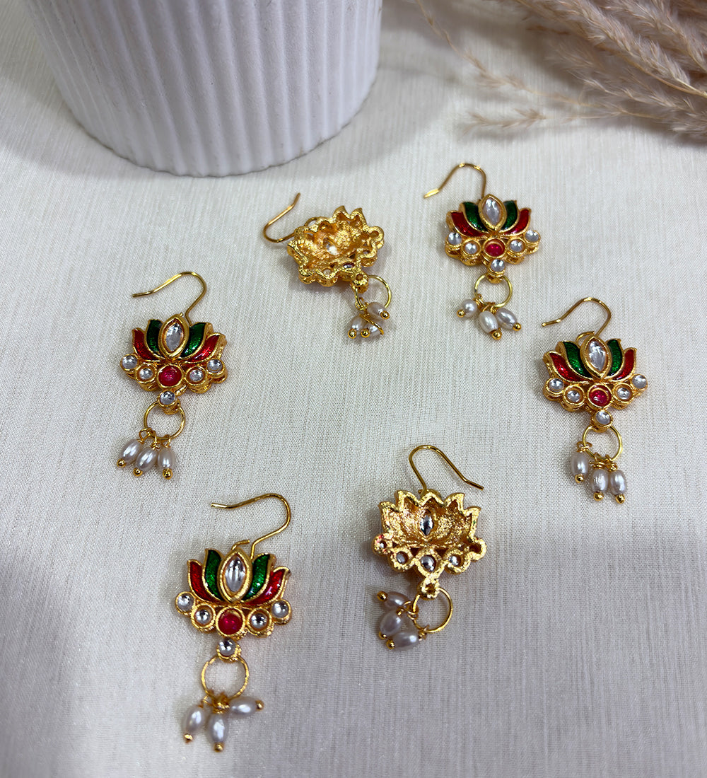 Handcrafted Lotus Pearl Hair Pins