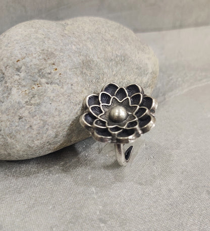 Flower Adjustable Ring