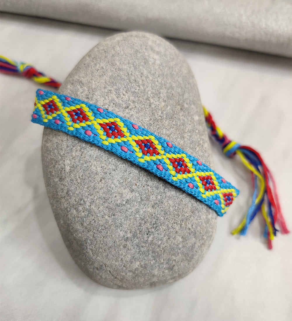 Adjustable Thread Bracelet