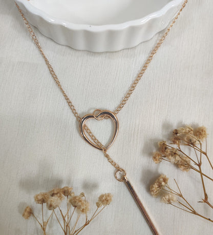 Single Layered Heart Pendent Necklace