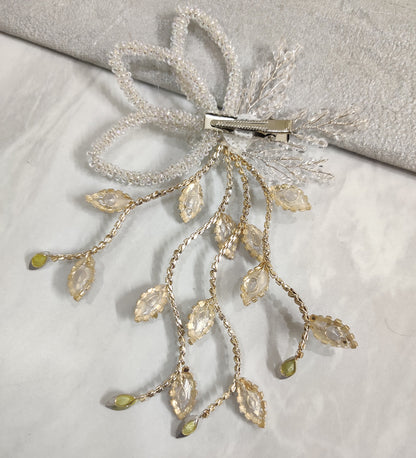 Silver Crystal flower Rhinestone Clip