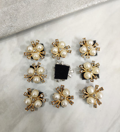 Golden Flower with Rhinestones and Pearls Velcro Stickon