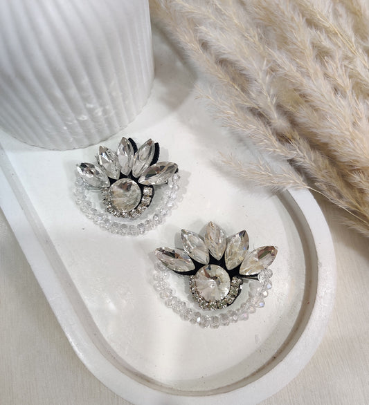 Silver Petal Shine Clips