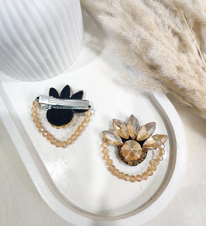 Golden Petal Shine Clips