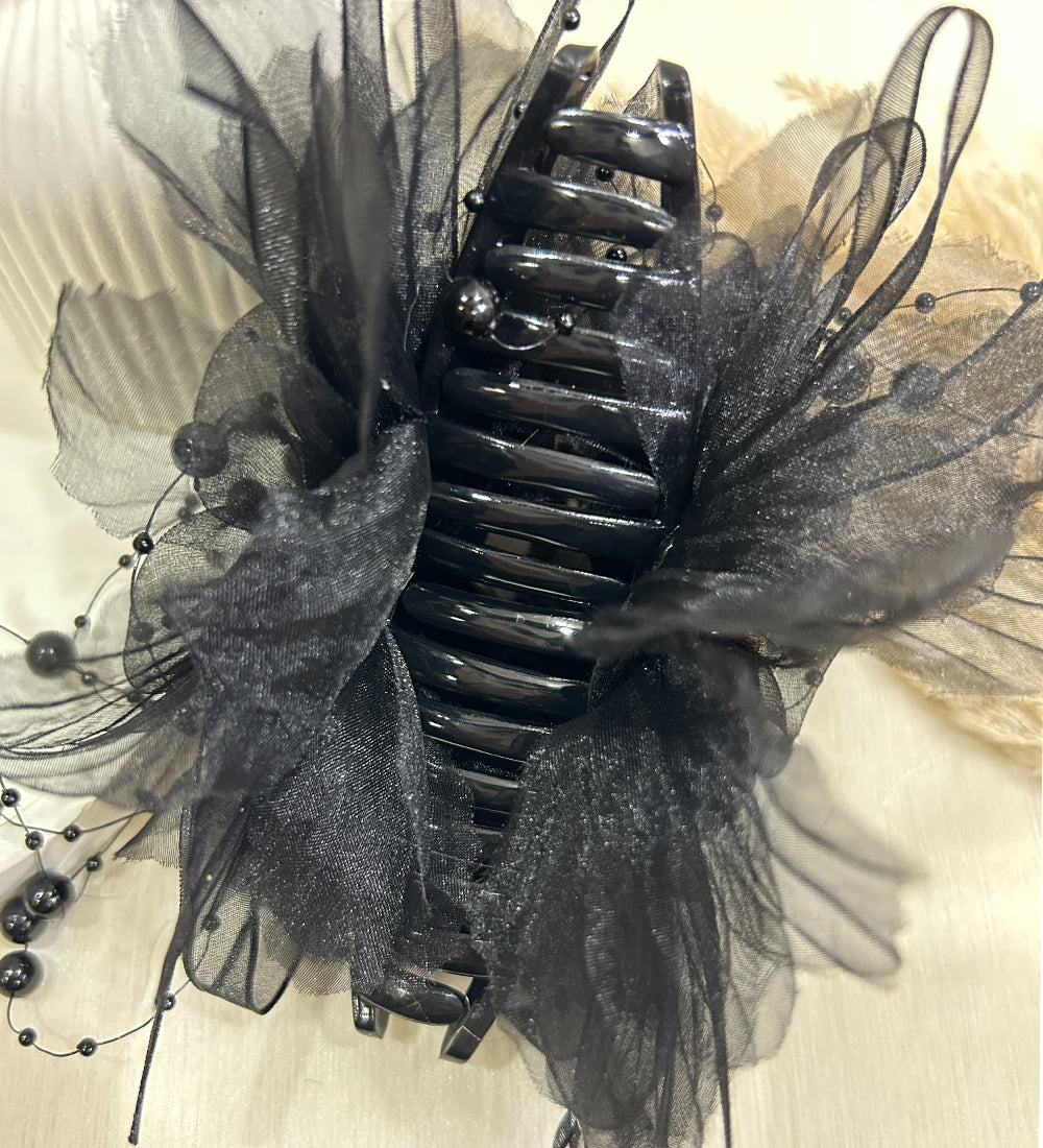 Black Noir Hana Hair Clip