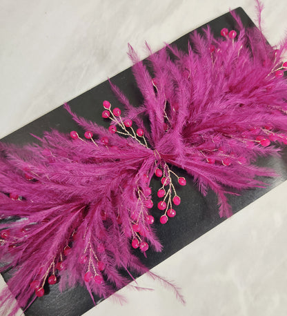Maroon Feather Hair Vein