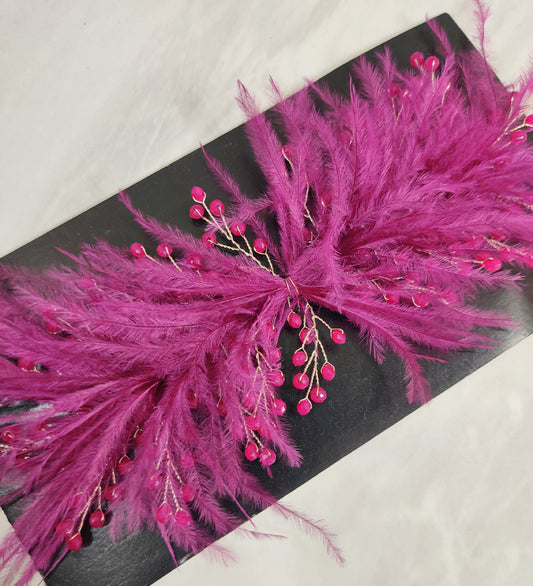 Maroon Feather Hair Vein