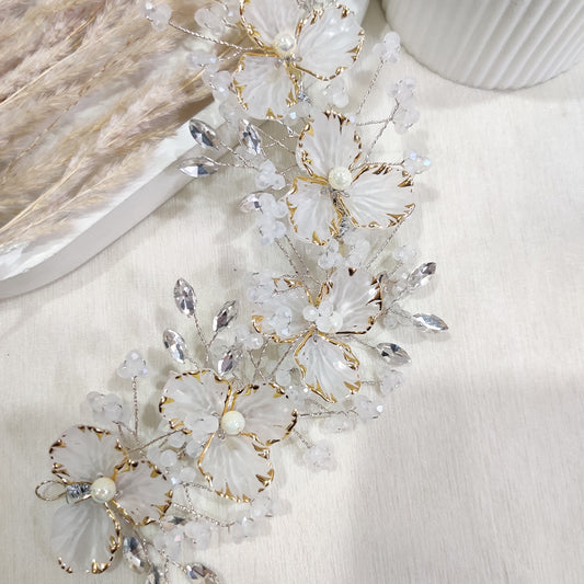 White Bloom Pearl Hair Vine