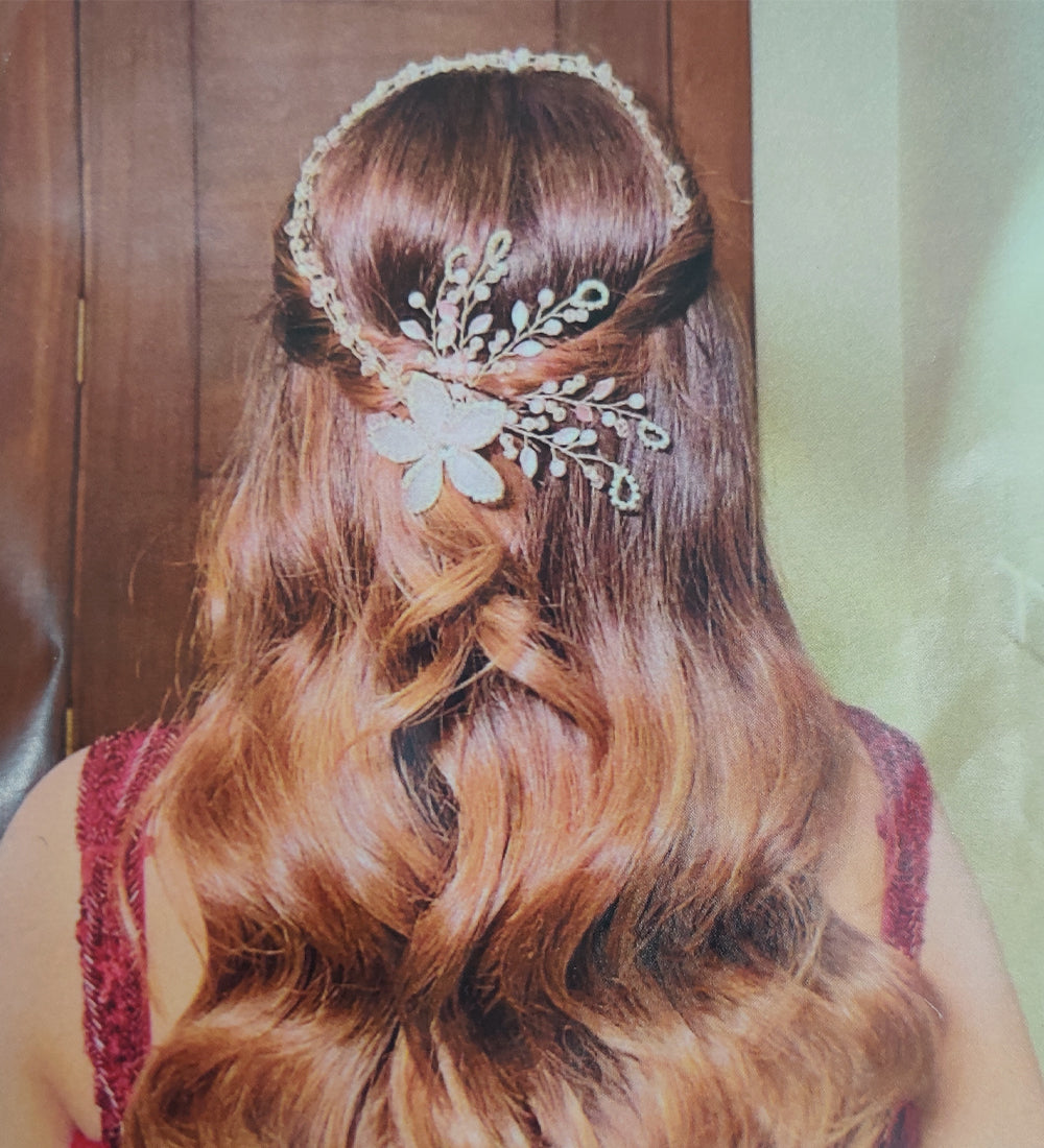 White Flower Tiara Hair Comb