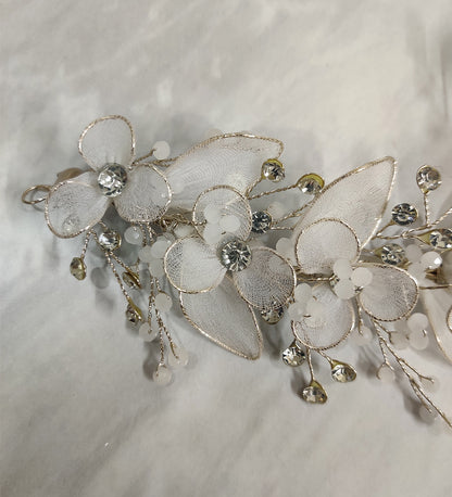 White Floral Hair Vein