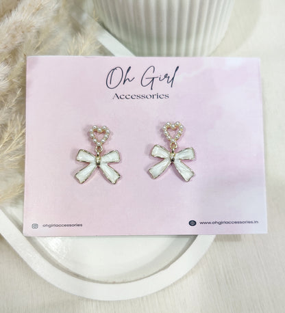 Pearl Heart Bow Eattings