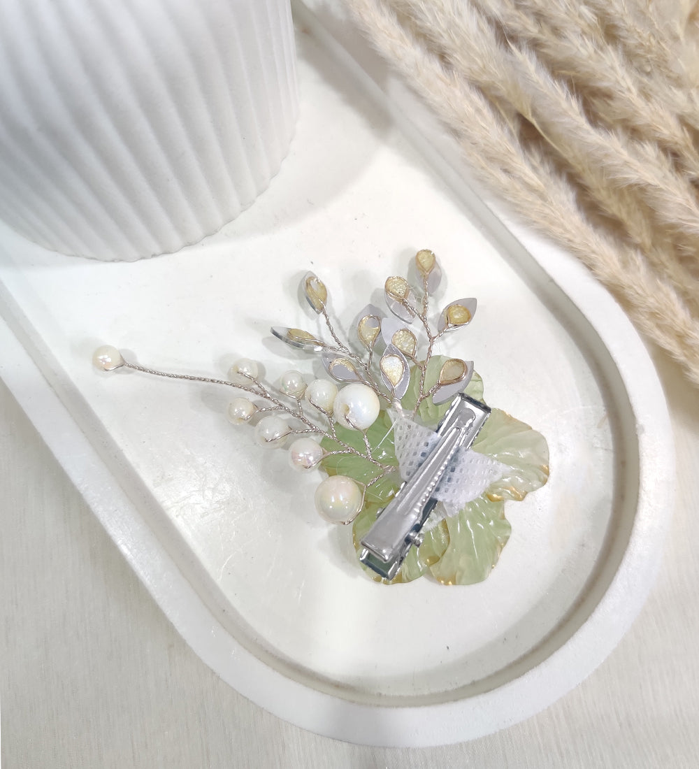 Green Crystal Flower Hair Clip
