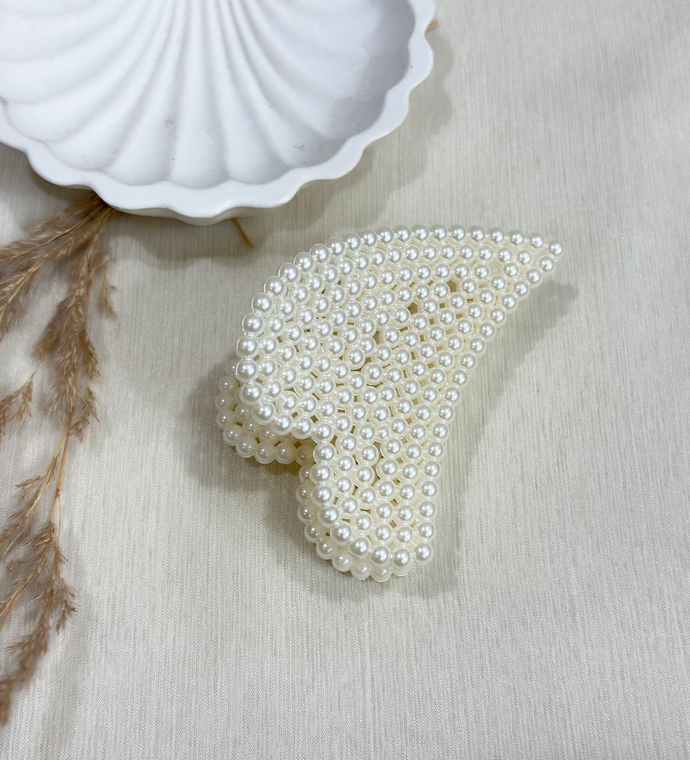 Premium Pearl Claw Clip